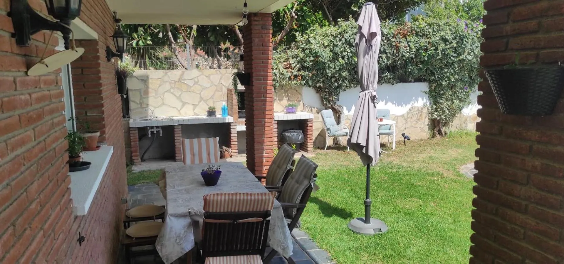 Villa Brisas - Preciosa Villa Con Gran Intimidad Y Piscina Segur de Calafell